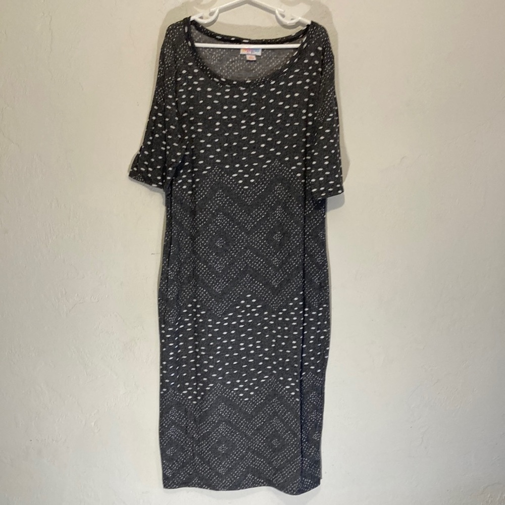 Lula Roe XS Grey and White Dotted Dress
